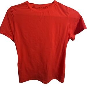 Skims fits everybody tshirt